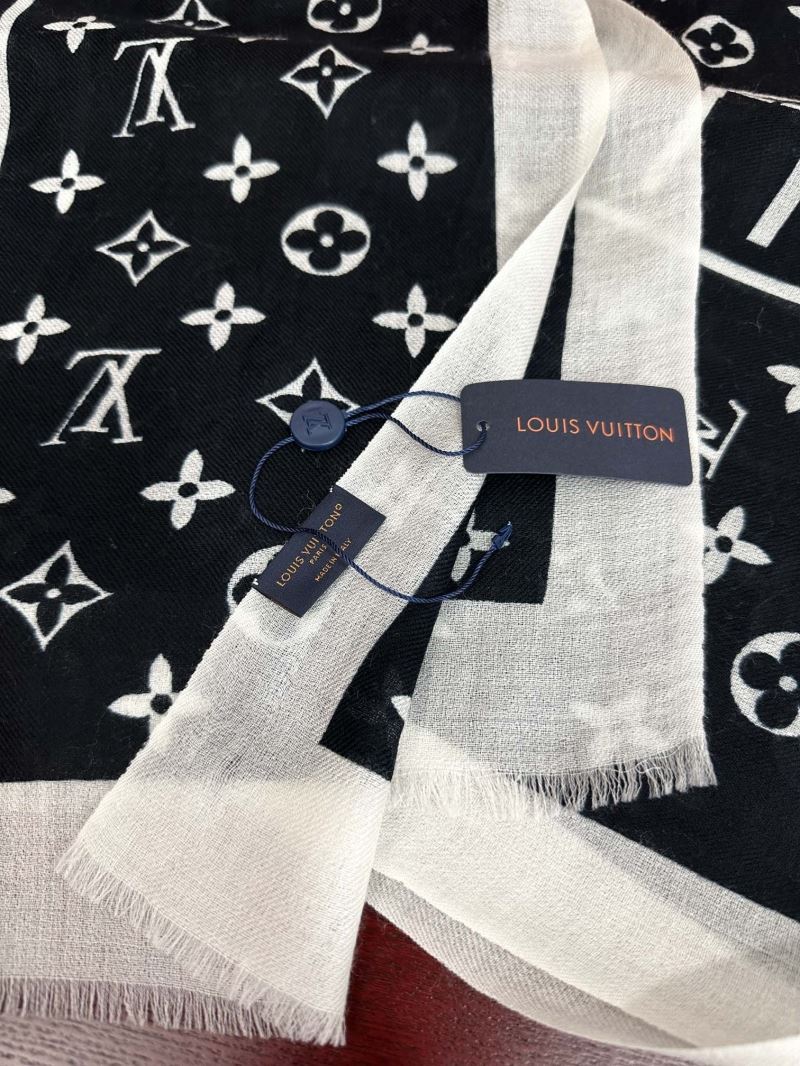 Louis Vuitton Scarf